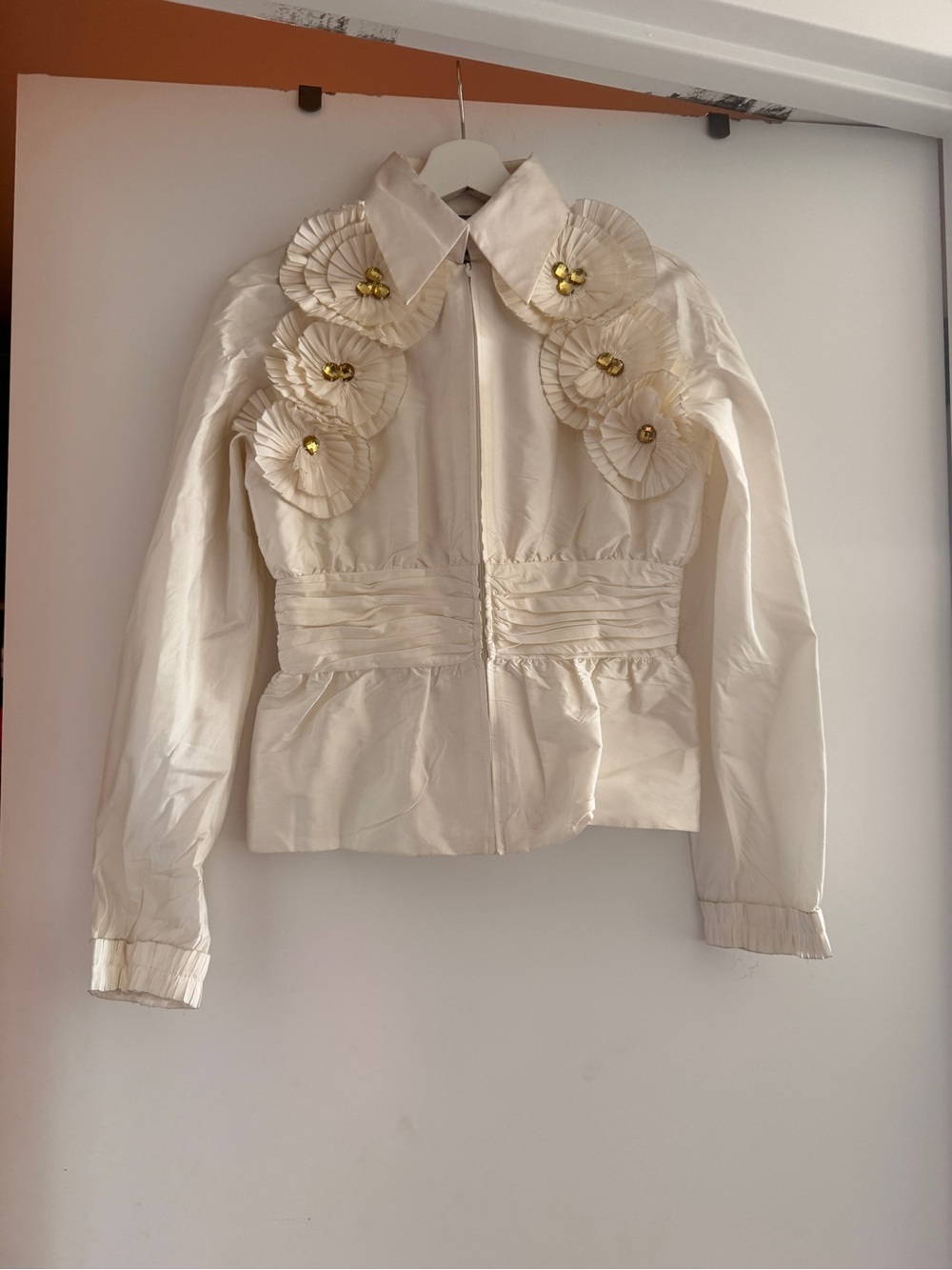 Women's Cream Decorative Flower Collar Jacket ( Fit Is For Size 2)
